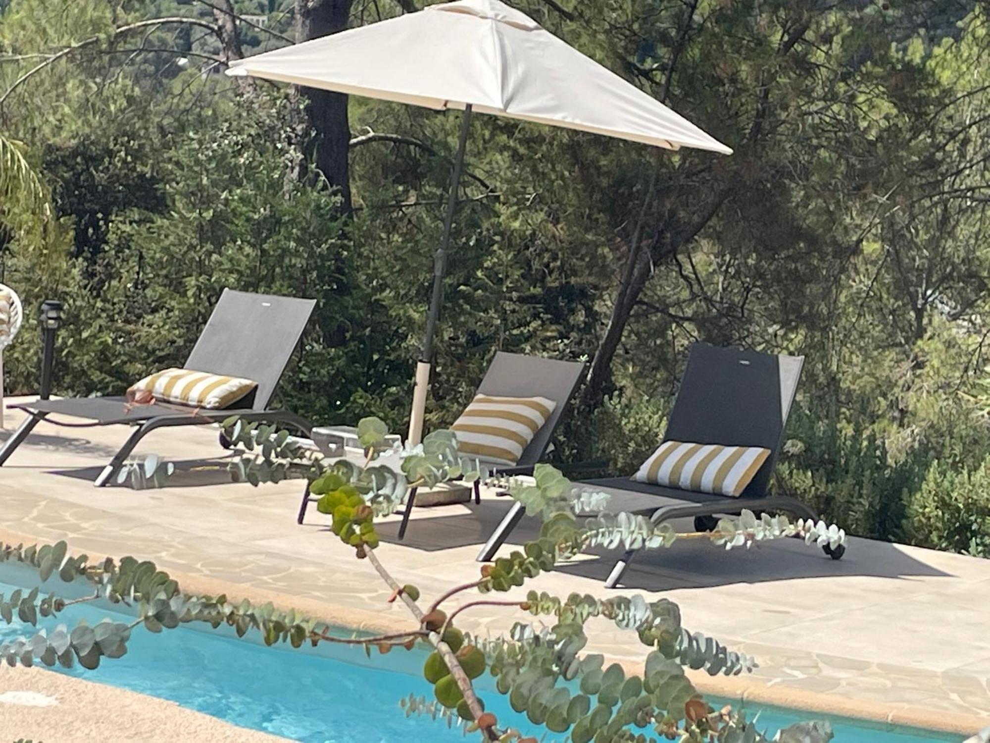 La Villa Des Carriers- Maison Avec Piscine Proche Mer ロックフォール・レ・パン エクステリア 写真