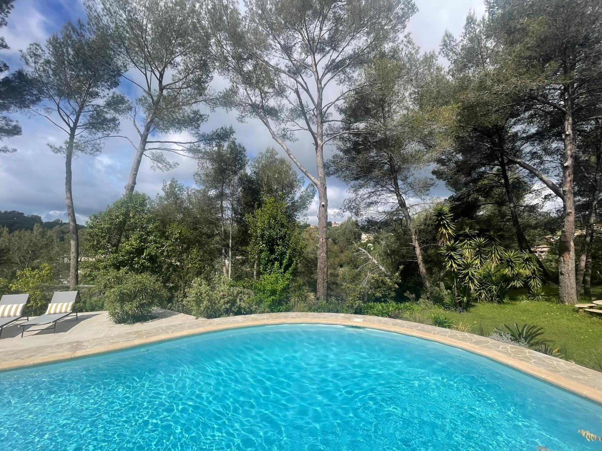 La Villa Des Carriers- Maison Avec Piscine Proche Mer ロックフォール・レ・パン エクステリア 写真